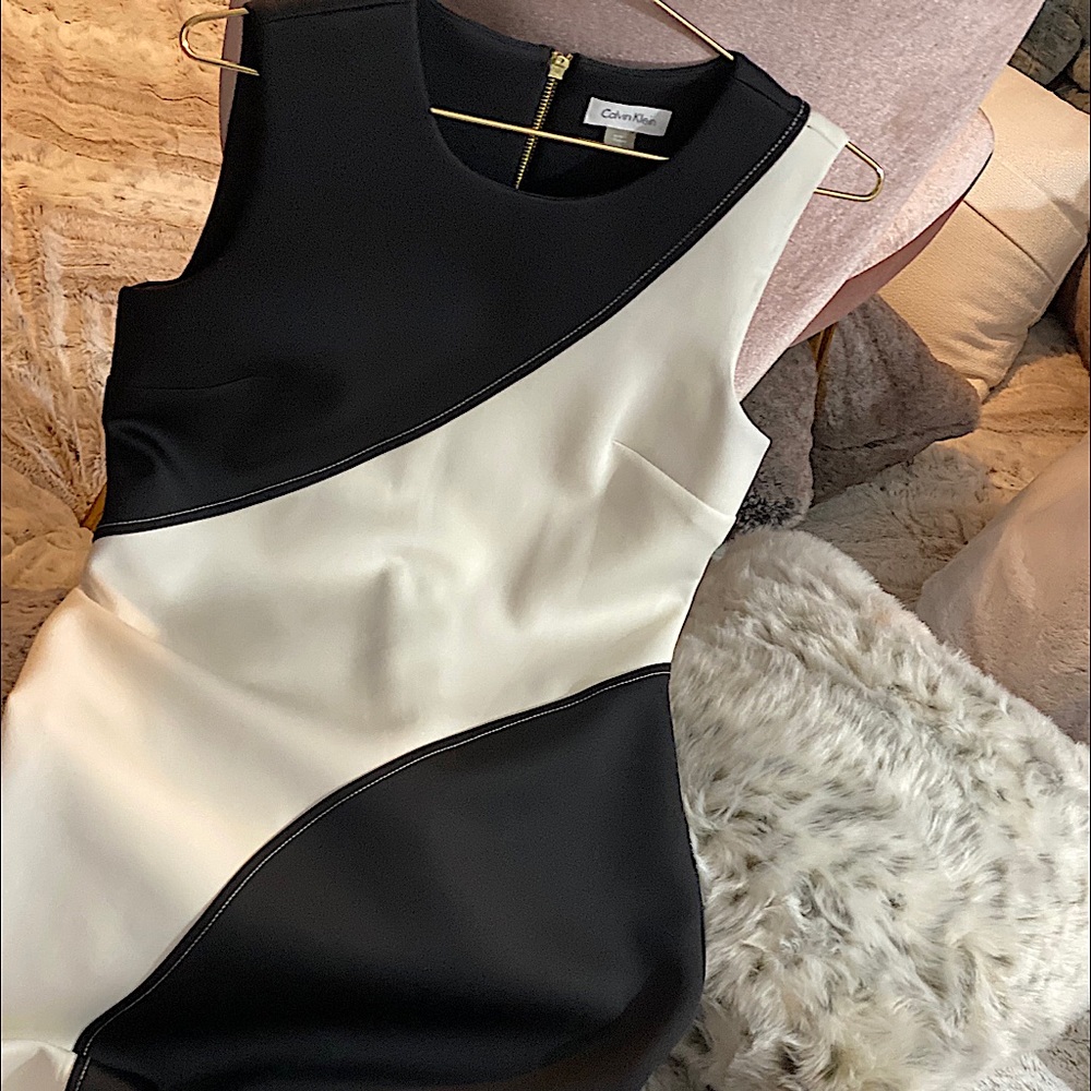 COPY - Calvin Klein sleeveless black and white dr…